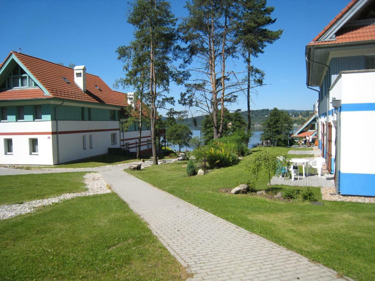 Apartman Riviera Daire Lipno nad Vltavou Dış mekan fotoğraf