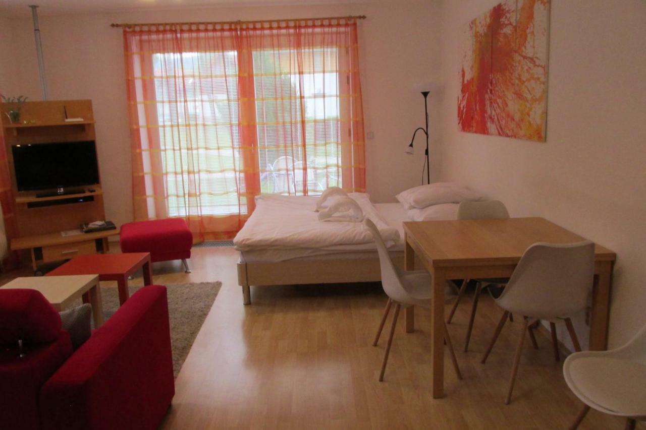 Apartman Riviera Daire Lipno nad Vltavou Dış mekan fotoğraf